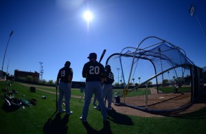 mark-canha-josh-reddick-josh-phegley-mlb-oakland-athletics-workout-850x560